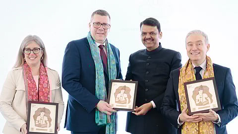 गुंतवणुकीसाठी कॅनडाला आवाहन; शैक्षणिक संस्था, उद्योजकांनी गुंतवणूक करावी - मुख्यमंत्री