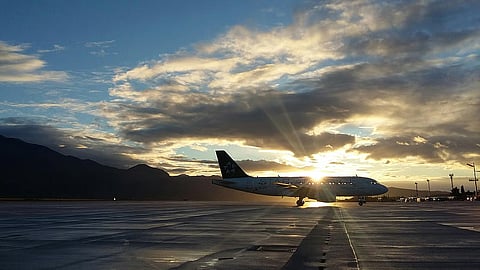 लंडन-मुंबई विमान तिकीट ९ लाखांवर; आखातातील हवाई मार्ग बंद असल्याचा परिणाम