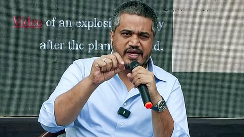 चौकशीच्या नावाखाली सिंह यांना VIP पाहुणचार; रोहित पवार यांचा आरोप