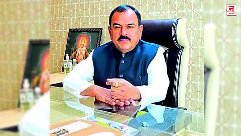 भोंदू खरातला १४ दिवसांची न्यायालयीन कोठडी; खरातच्या फरार पत्नीचा शोध सुरूच