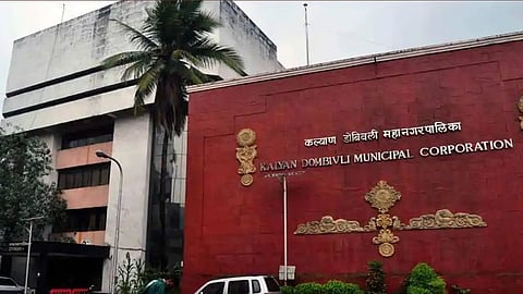 कडोंमपाचा अर्थसंकल्प सादर; करवाढ नाही, पायाभूत सुविधा, तंत्रज्ञानावर भर