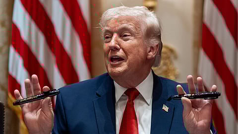 १८६१ नंतरचा ऐतिहासिक निर्णय; अमेरिकन चलनावर डोनाल्ड ट्रम्प यांची सही