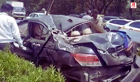 Navi Mumbai : पामबीच मार्गावरील भीषण अपघातात दोघांचा मृत्यू; निष्पक्ष चौकशीसाठी कुटुंबीयांचा एल्गार