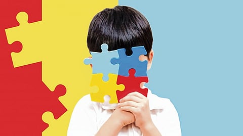 ऑटिझम - जाणिवेच्या हिंदोळ्यावर फुलणारं एक आगळंवेगळं बालपण