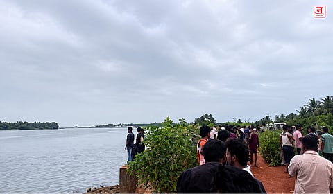 Karnataka : शिंपले गोळा करताना ११ जणांचा मृत्यू