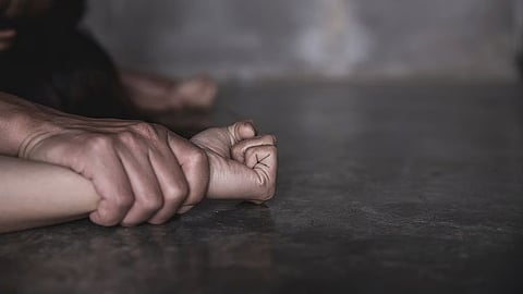 Vasai : संतापजनक! फुटबॉलमध्ये करिअरचे आमिष दाखवून अल्पवयीन मुलीवर ३ वर्षे लैंगिक अत्याचार; प्रशिक्षकाला अटक