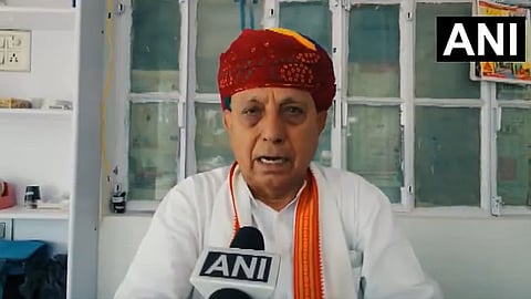 केंद्रीय कृषी राज्यमंत्र्यांना त्यांच्याच मंत्रालयातर्फे ९९ लाखांचे अनुदान