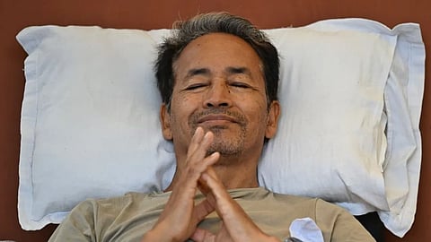 उपोषण मागे घेणार नाही - वांगचुक; म्हणाले, सोमवारपर्यंत जिवंत राहायचंय; आंदोलनाला काँग्रेसचा पाठिंबा