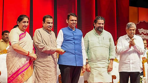 पुणे होणार वाहतूककोंडीमुक्त; १८,००० कोटींच्या उन्नत मार्ग प्रकल्पांचे भूमिपूजन