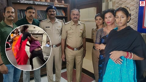 Mumbai : लोकलमध्ये पैशांसाठी प्रवाशाला मारहाण; व्हायरल VIDEO नंतर दोन ट्रान्सजेंडर पोलिसांच्या ताब्यात
