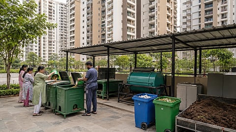 Thane : कचरा प्रक्रिया बंधनकारक; मोठ्या सोसायट्यांसाठी दररोज १०० किलोंपेक्षा अधिक बल्क वेस्ट जनरेटर्सना मार्च २०२७ पर्यंतची मुदत