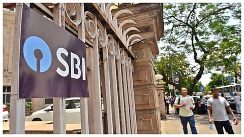उच्च न्यायालयाचा स्टेट बँकेला दणका; मूळ कागदपत्रे परत करणे बँकेचीच कायदेशीर जबाबदारी