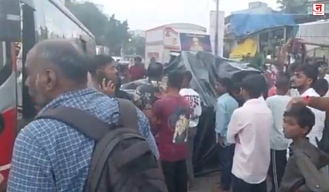 Mumbai : कुर्ल्यात गणेश मूर्ती कोसळून तीन जखमी