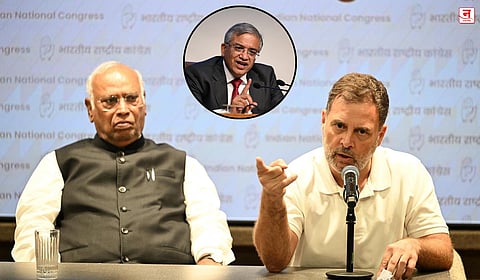 निवडणुकांमध्ये ‘फिक्सिंग’! राहुल गांधी, खर्गे यांचा ज्ञानेश कुमारांवर हल्लाबोल; रस्त्यावर, संसदेतही संघर्ष सुरूच ठेवणार, काँग्रेसचा निर्धार