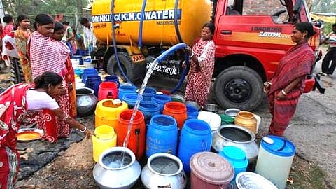 Navi Mumbai : द्रोणागिरीत पाण्यासाठी टाहो! ३५० कुटुंबे पाण्याविना; टँकरवर दरमहा पाच लाखांचा खर्च