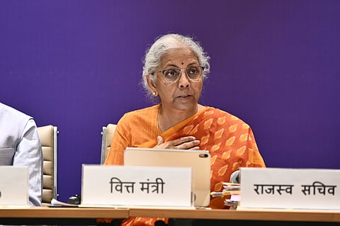 कर अधिकाऱ्यांचे अटकेचे अधिकार अखेर रद्द; जीएसटी परिषदेची करदात्यांसाठी जलद परताव्यालाही मंजुरी