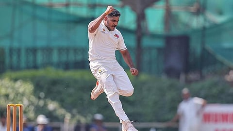 Ranji Trophy : देशपांडेमुळे मुंबईचे पुन्हा वर्चस्व; हिमाचल प्रदेशला १४० धावांत गुंडाळण्यात यश; दिवसअखेर २ बाद १०७