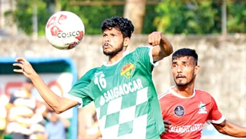 Salgaocar Football Club registered a solitary goal win over Calangute Association in the Goa Football Association Goa Professional League at Duler Stadium, Mapusa, on Wednesday.
