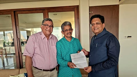 Union Commerce Minister Piyush Goyal withDamodar Kochkar and Sudin Nayak