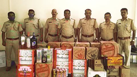Vasco's Excise Department seized liqour worth Rs. 57,000