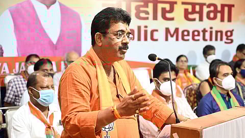 Goa BJP state president Sadanand Shet Tanavadeat addressing a public meeting in Panjim