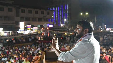 Kanhaiya Kumar addressing a meeting of OBC/ST/SC organisation at Taxi Stand, Mapusa