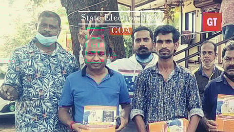 Former Siolim MLA Vinod Paliencar along with his supporters in Siolim