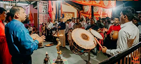During the Suvari vadan, of the Intruz celebrations, there are musical performances using traditional instruments, such as dhol, taaso, ghumot, etc.