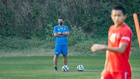Head Coach Derrick Pereira in FC Goa training session.