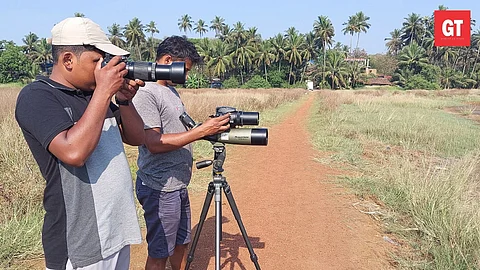 Bird watchers at the competition 
