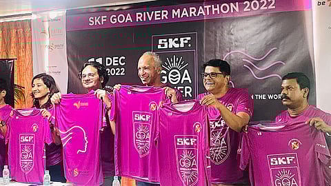 (From L to R) Businesswoman and associate sponsor Anu Acharya, President Vasco Sports Club Nitin Bandekar, MD SKF India Ltd Manish Bhatnagar, Secretary Vasco Sports Club Rakesh Unny and Caetano Jose display the marathon jersey at a press conference in Panjim.