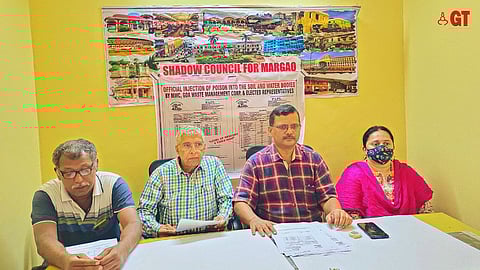 SCM Convener Savio Coutinho, accompanied by prominent citizens, addressing the press conference to highlight the waste-dumping matter.