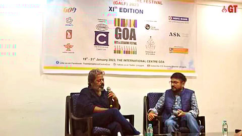 Nachom-ia Kumpasar's director Bardroy Barretto speaking with Mehul Devkala.