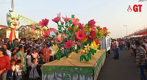 Excitement filled the air as the Carnival parade passed by the crowd.