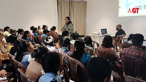 Dr Akshata Gadiyar, Asst Professor, Goa Medical College and Hospital conducting session on e-cigarettes/ vaping.