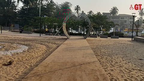 The sea food party on the beach that never took off.