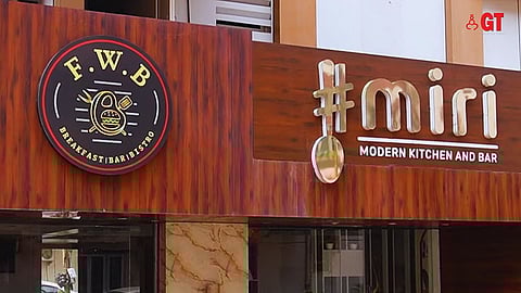 WHERE TO EAT: Head to Miri x Friends with Buns in Miramar!
