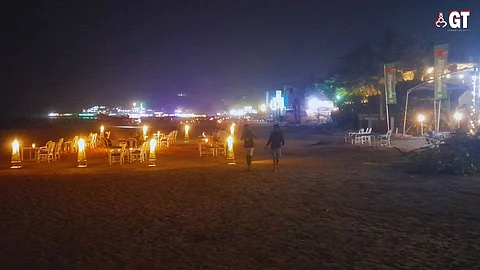 Tourists at a shack in Arambol.