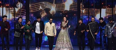 Waluscha De Sousa with the judges and guests at the Grand Finale of Indian Pro Music League (Instagram/@waluschaa))
