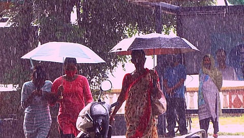 People take cover in Panjim as rain lashes Goa in August, 2021