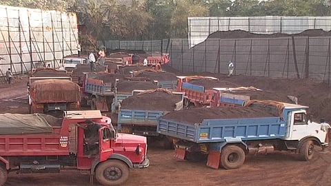 Salcete truck owners assn demand ban on outside trucks in bauxite plant