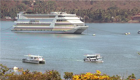 Off-shore casinos get six more months to relocate from river Mandovi
