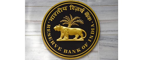 Govt asks banks to deposit junked notes at RBI by July 20New Delhi: The government has permitted banks and post offices to deposit junked Rs 500 and Rs 1,000 notes with the Reserve Bank of India by July 20.  This is the second window the government has pr