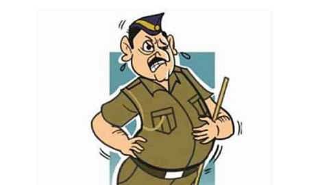 Wireless antenna of police jeep missing