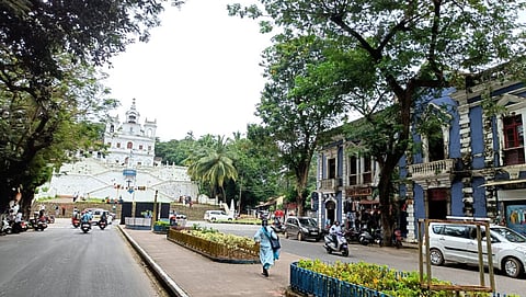 The nation-wide Bharat Bandh failed to live to its fullest potential in Goa on Monday.
