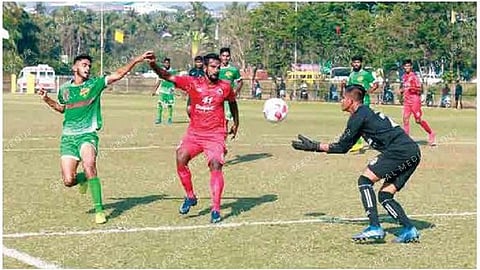 Salgaocar FC rally to hold Churchill