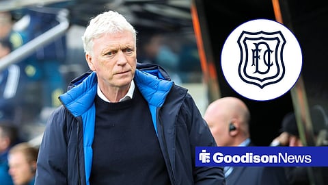 Everton boss David Moyes and Dundee badge in inset