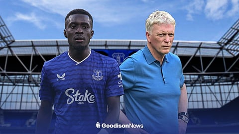 Idrissa Gueye in an Everton shirt and David Moyes