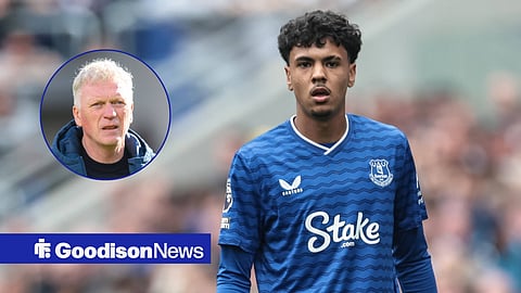 Adam Aznou and Everton boss David Moyes
