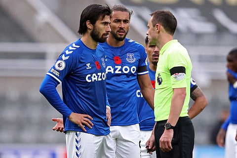 Andre Gomes has 'little problem' as Everton's injury list grows